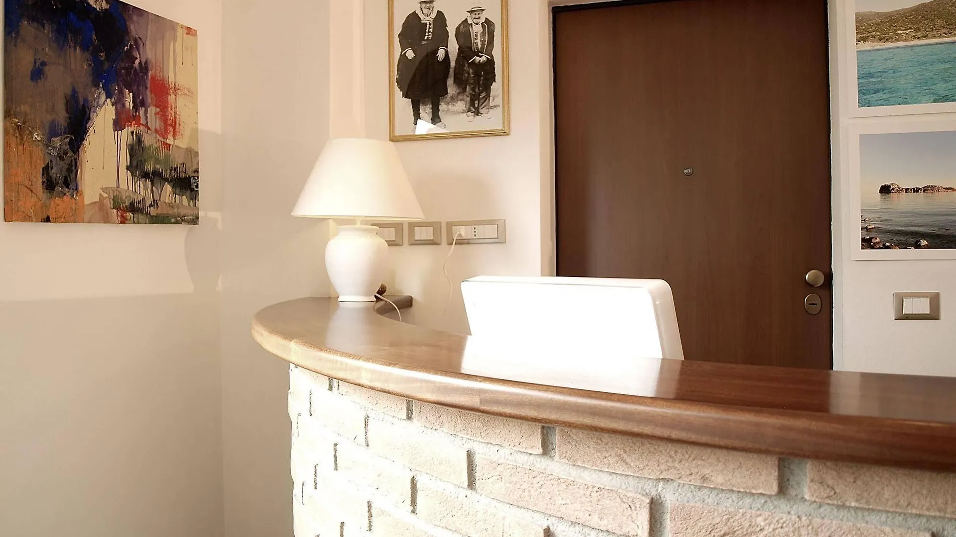 Residenza Locci - Rooms&Apartments Teulada Aparthotel